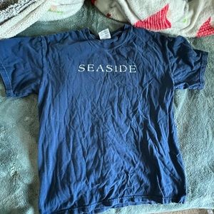 Another really cute basic t-shirt.